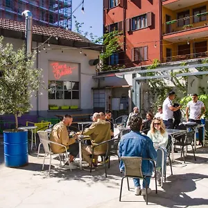 Bovisa Urban Garden Hostal