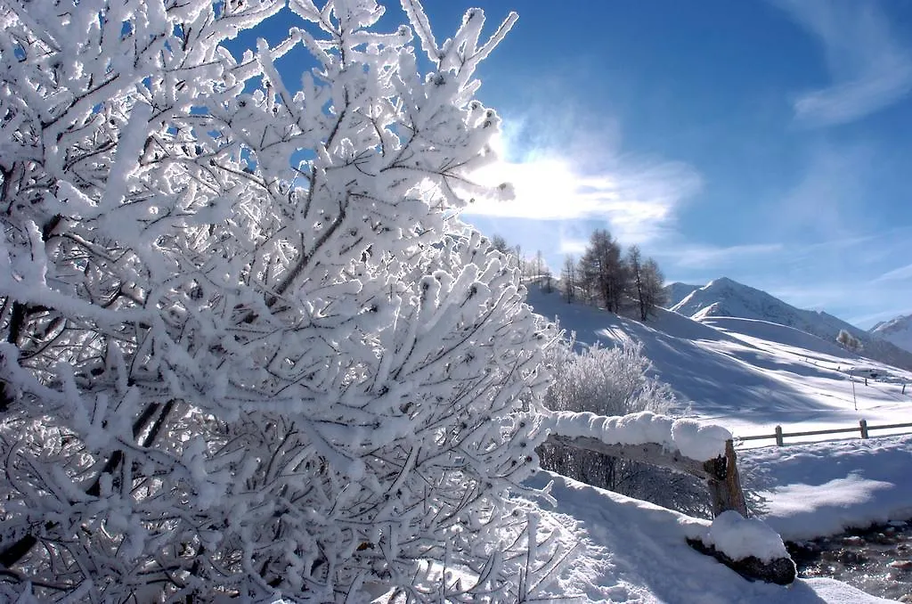 Hotel Krone Livigno 3*,  Italia
